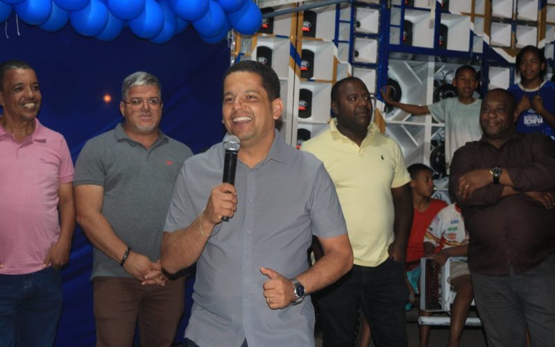 Quartou com Obras: Prefeitura de Senhor do Bonfim autoriza pavimentação de cinco vias e anuncia Pablo para o Festejo de 7 de Setembro em Igara