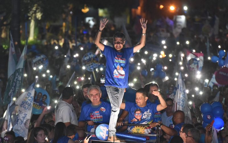 Desejo de mudança: Senhor do Bonfim recebe ACM Neto em grande caminhada